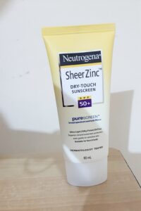 Neutrogena SheerZinc Dry-Touch sunscreen